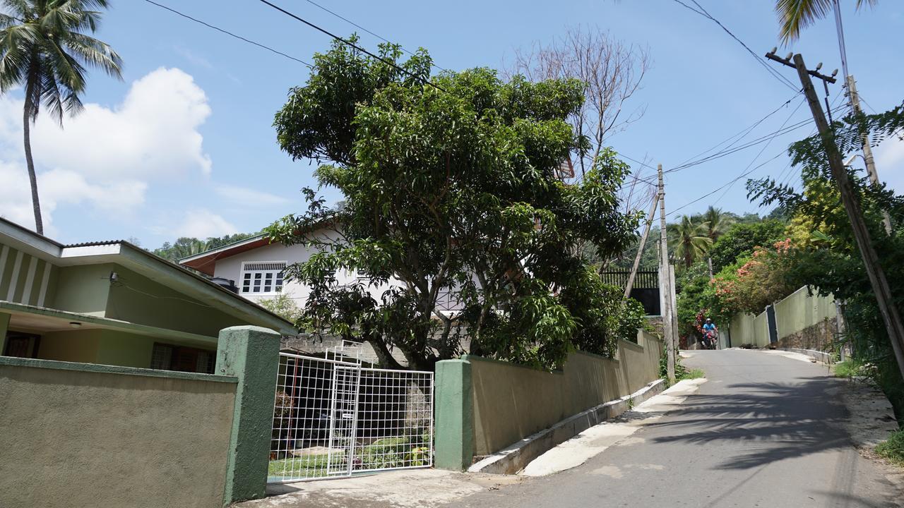 Jayawimana Apartment แคนดี้ ภายนอก รูปภาพ
